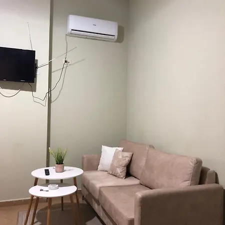Agroni Rooms-21 公寓 地拉那